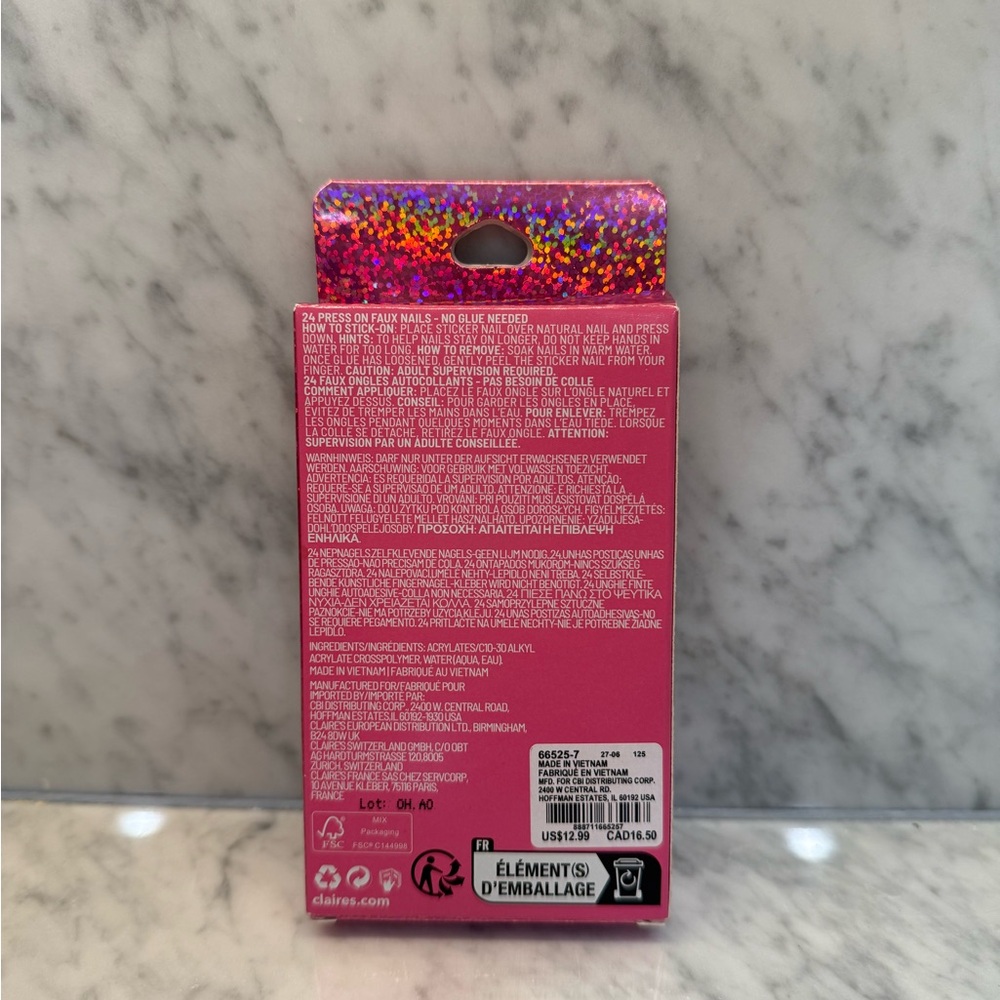 Claire's Glitter Press-On Nails Vegan - Picture 2 of 2